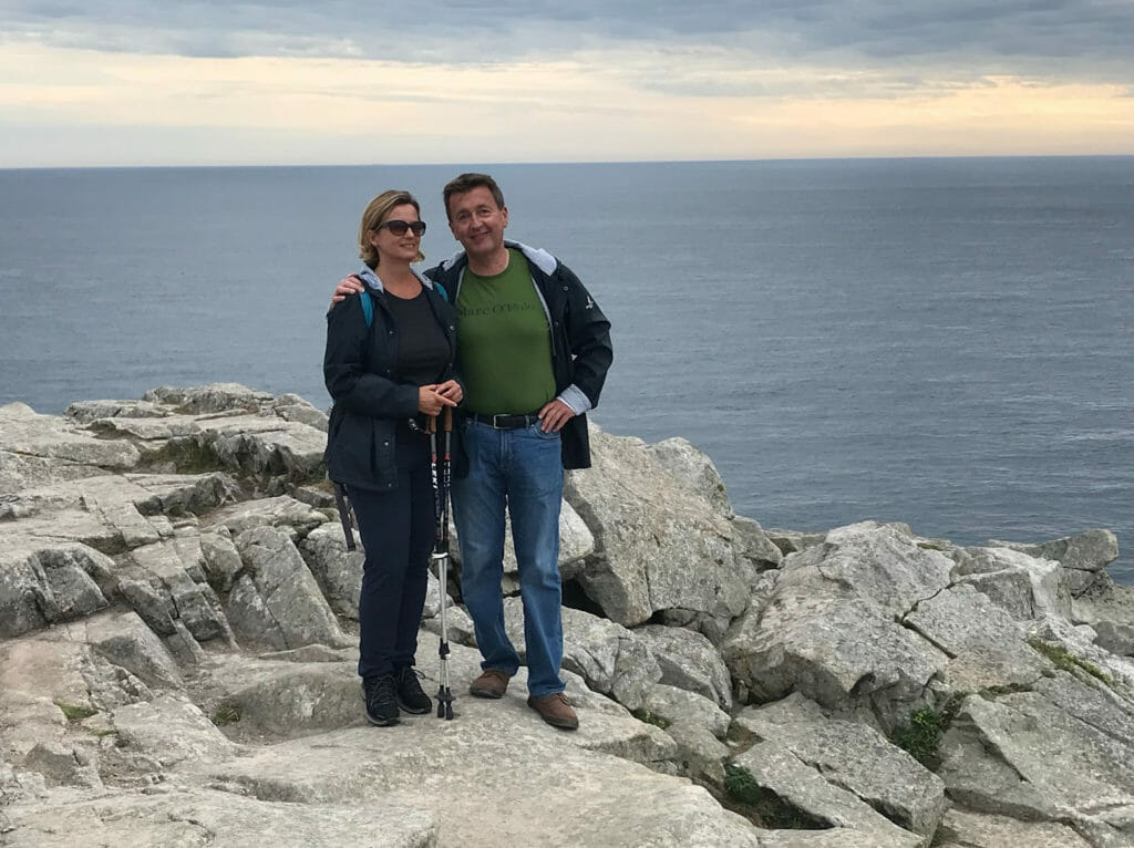 Roland Tralmer, Kandidat Oberbürgermeisterwahl Albstadt 2023, im Urlaub in der Bretagne mit Ehefrau Kristina